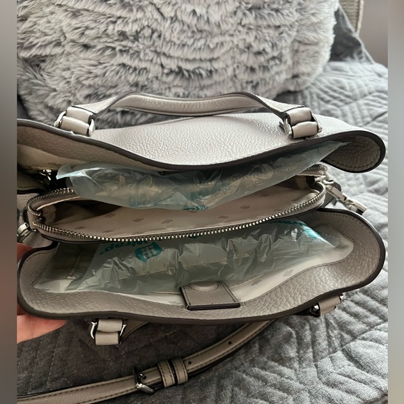Kate Spade ♠️ Jackson, Medium Triple Compartment Satchel Crossbody Bag - Picture 7 of 12